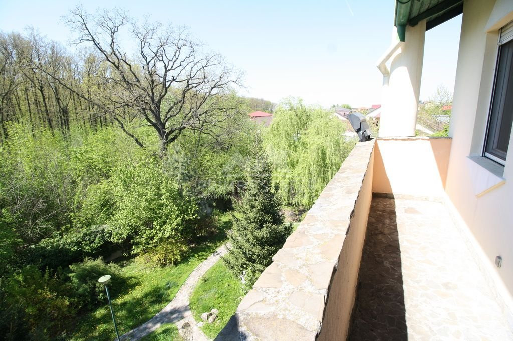 De vanzare pentru Investitie vila inchiriata langa padure, cu teren 3017 mp 