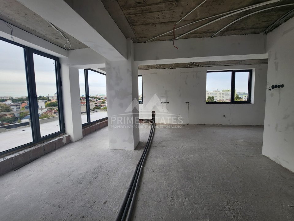 De vanzare bloc cu 20 apartamente, Serban Voda - Unirii