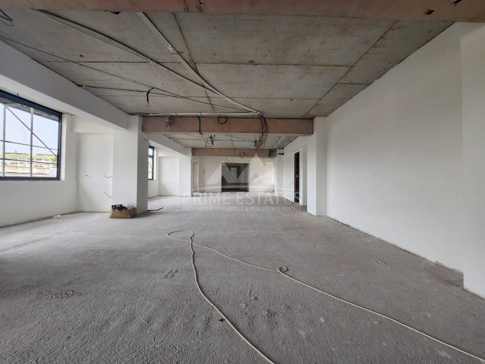 De vanzare bloc cu 20 apartamente, Serban Voda - Unirii