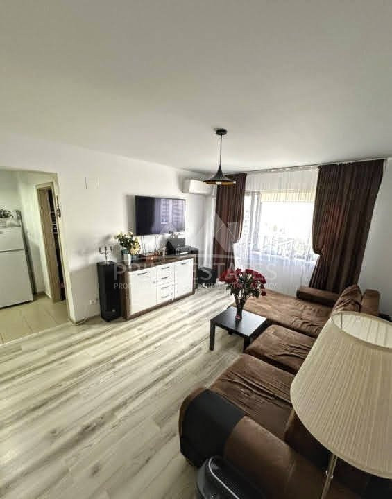 For rent 2 rooms Greenfield with terrace 35 sqm - open view to the forest