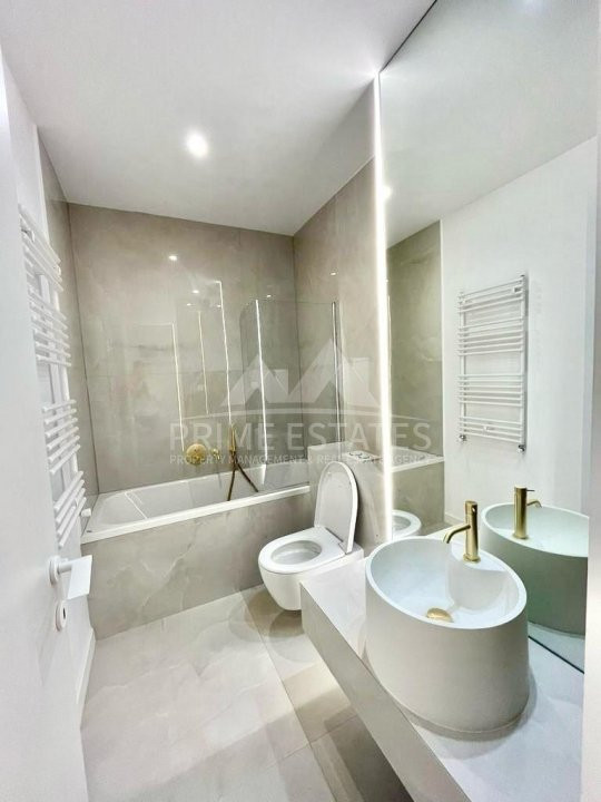 Opportunity! 2 -room apartment, premium arranged - north curtain