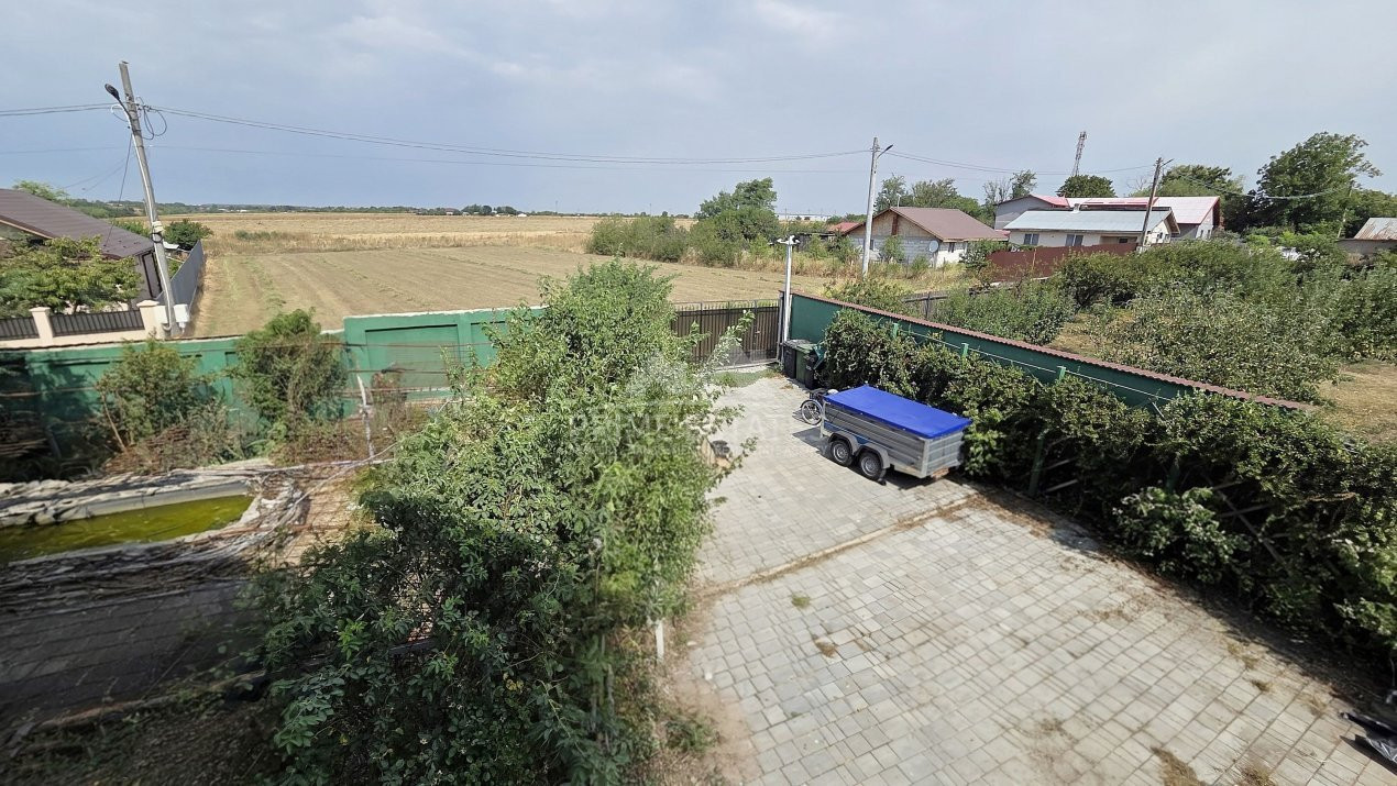 Vanzare vila P+1+Pod mansardat pe malul lacului Mostistea Sinesti