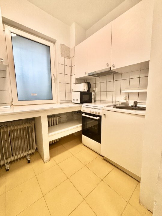De închiriat apartament 2 camere, Calea Victoriei, parter