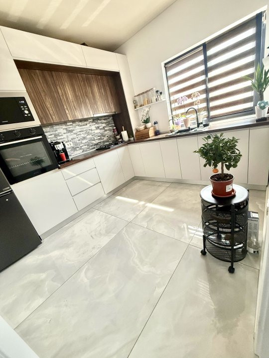 De vânzare Casă P+1, tip duplex 4 camere, Pantelimon 