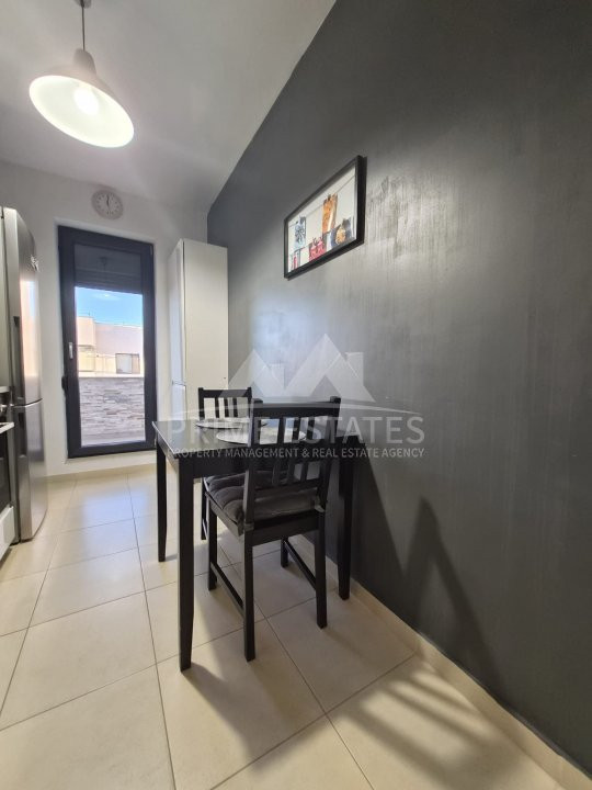 Apartament 2 camere de inchiriat in Greenfield, 1 loc parcare inclus