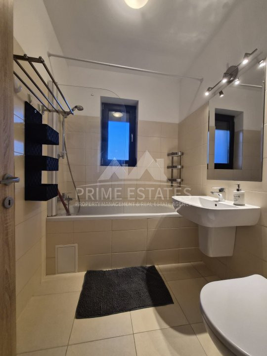 Apartament 2 camere de inchiriat in Greenfield, 1 loc parcare inclus