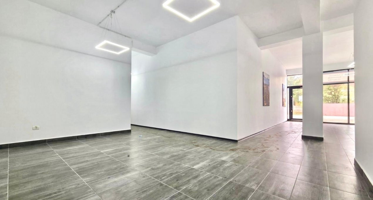 Spațiu comercial de închiriat – 192 mp, Corbeanca, Ilfov – Stradal