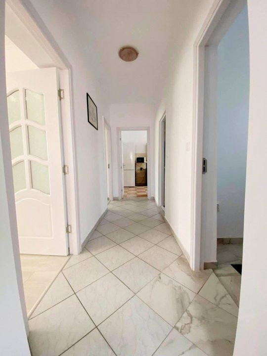De Inchiriat Casa cu 2 camere 500 mp teren – Sântandrei, Bihor