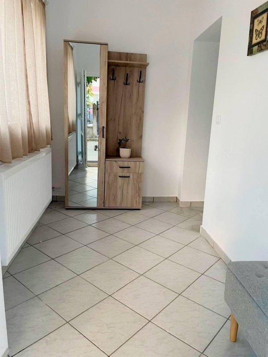 De Inchiriat Casa cu 2 camere 500 mp teren – Sântandrei, Bihor