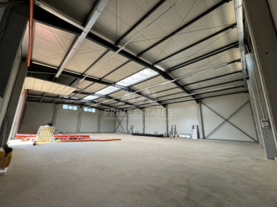 De inchiriat spatiu comercial 600 mp Pantelimon-Acumulatoru