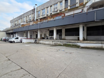 Spatiu de vanzare 1590 mp acces TIR Pantelimon Piata Delfinului