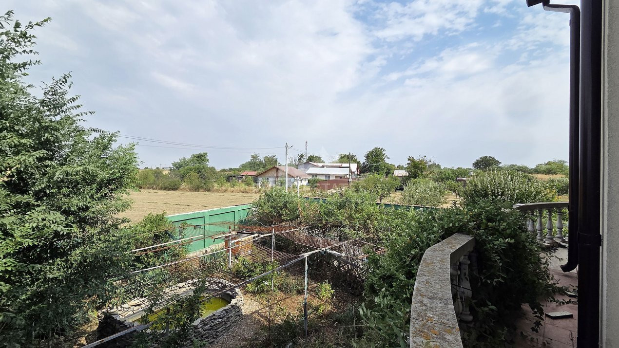 Vanzare vila P+1+M  Sinesti Ialomita  Balta Mostistea