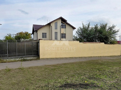 Vanzare vila P+1+M  Sinesti Ialomita  Balta Mostistea