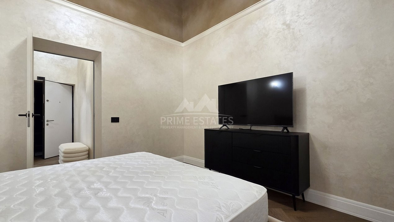 2 rooms for sale, consolidated building - Bdul Carol Biserica Armeneasca