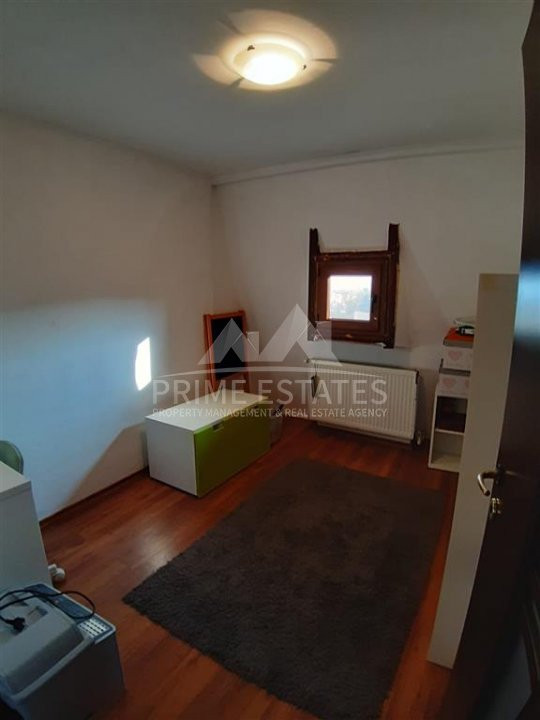 De vanzare 4 camere, 1 loc parcare inclus, ideal investitie - Iancu Nicolae 