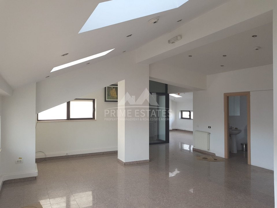 Oportunitate investitie! Bloc S+P+4E+Pod - ideal birou