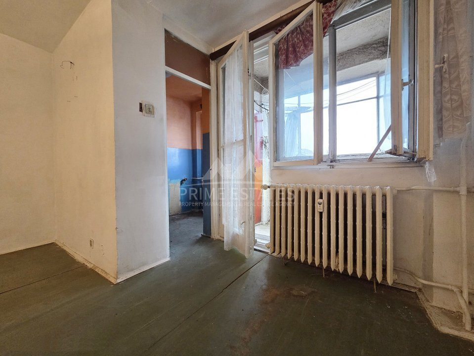 Vanzare garsoniera 31 mp Vitan Auchan