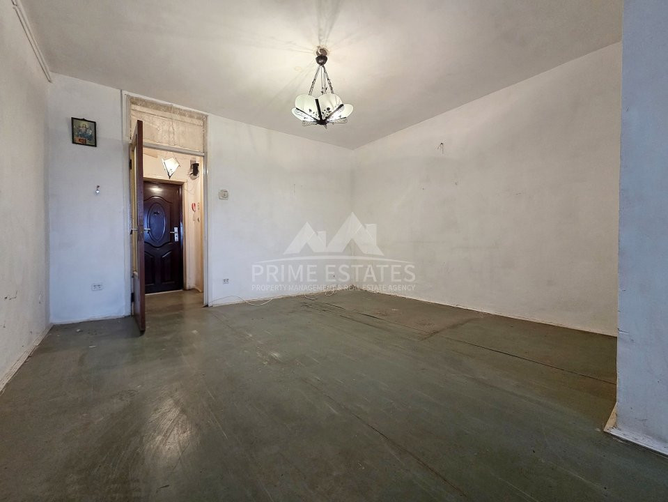 Vanzare garsoniera 31 mp Vitan Auchan