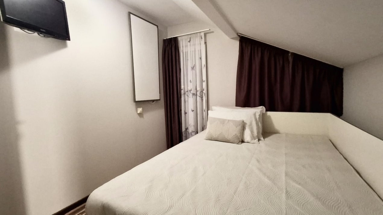 Casă individuală renovată, 4 camere, teren 200 mp