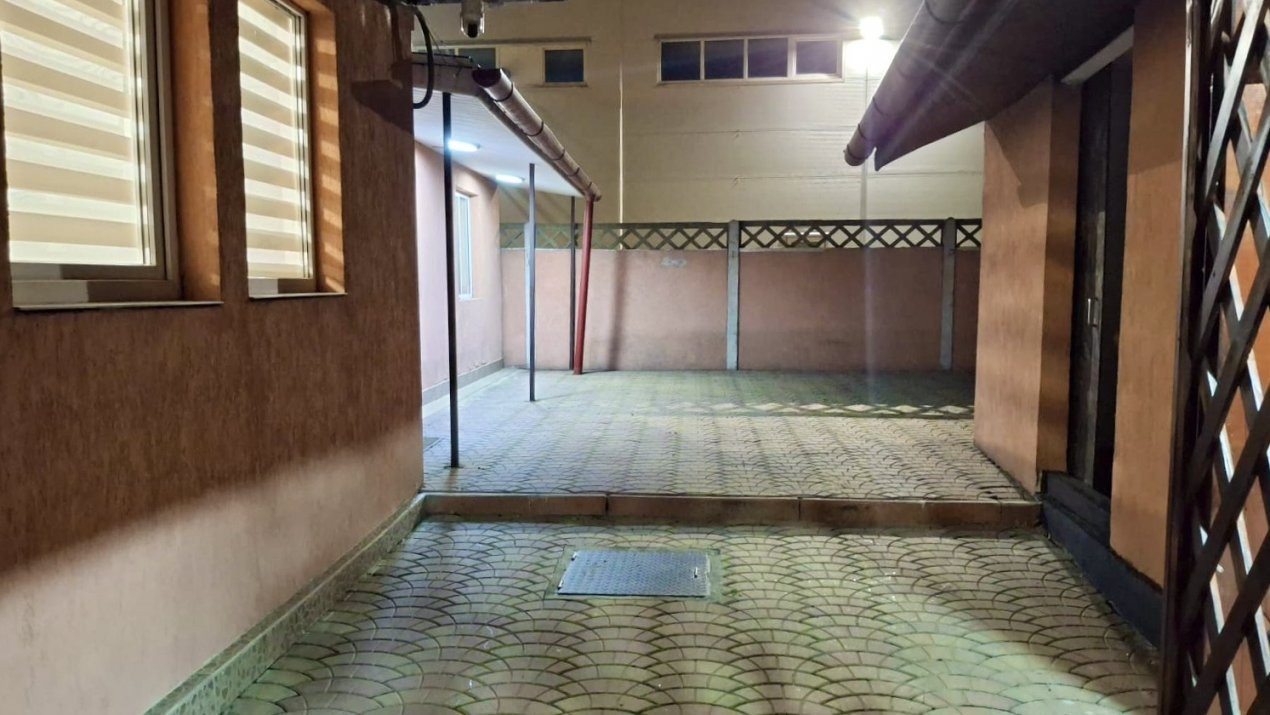 Casă individuală renovată, 4 camere, teren 200 mp