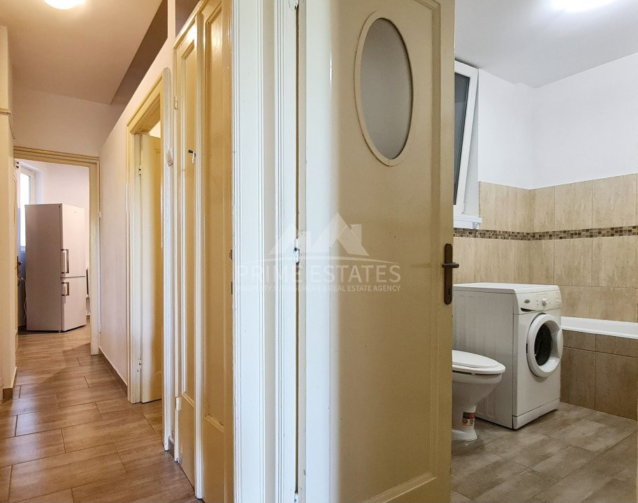 Vanzare apartament 3 camere Piata Unirii parcare in curtea interioara