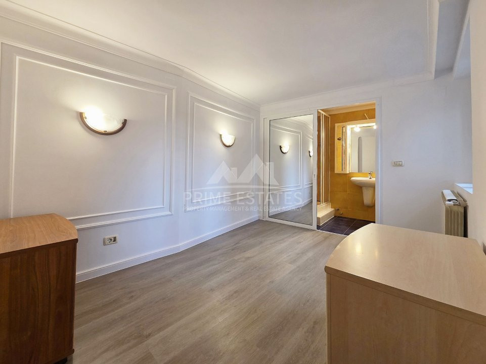 Apartament 4 camere in Vila intrare separata Rond Cosbuc Casa Poporului