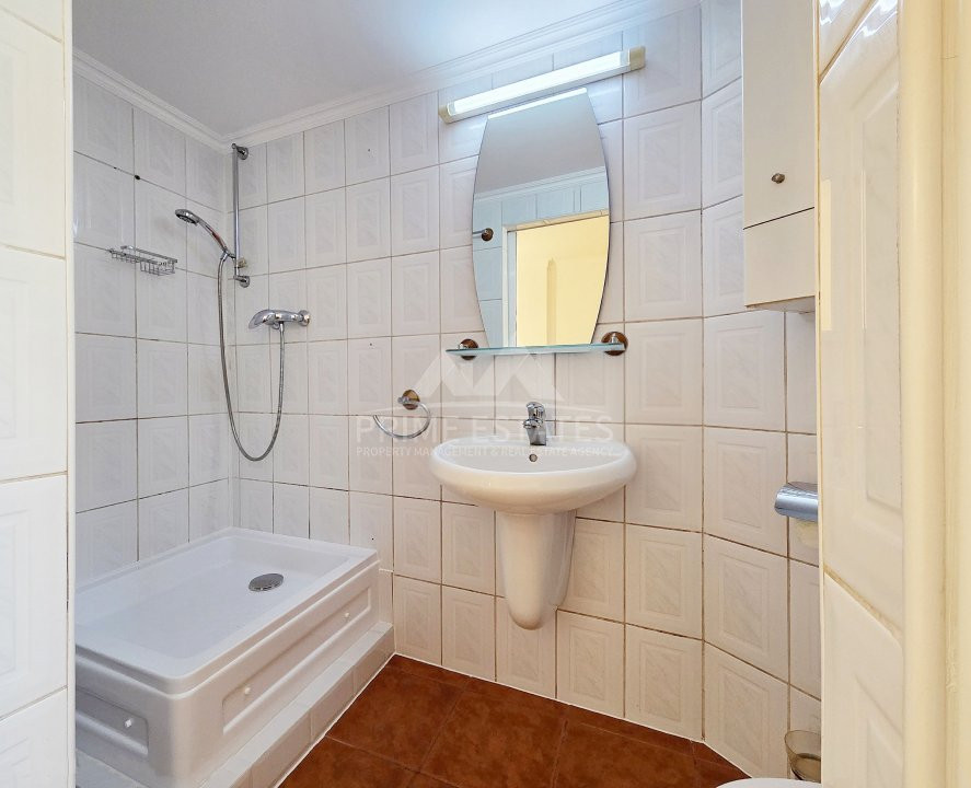 Apartament 4 camere in Vila intrare separata Rond Cosbuc Casa Poporului