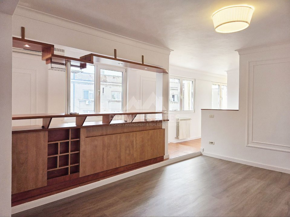 Apartament 4 camere in Vila intrare separata Rond Cosbuc Casa Poporului