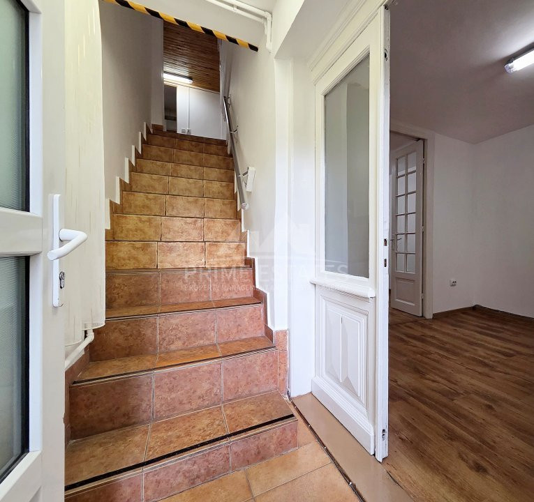 Inchiriere imobil 7 camere curte proprie Stefan Cel Mare Eminescu