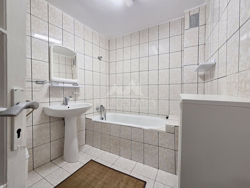 Inchiriere imobil 7 camere curte proprie Stefan Cel Mare Eminescu