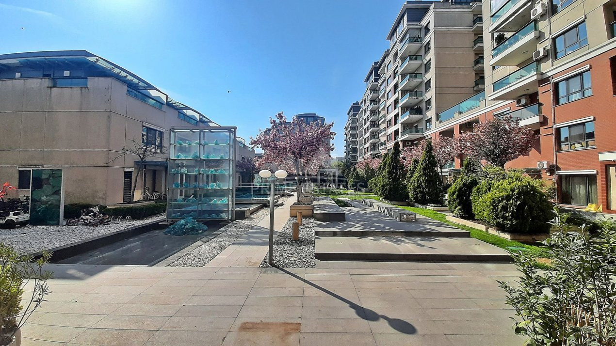 Inchiriere apartament 2 camere Lacul Tei   Emerald  boxa si  parcare 