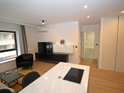 Inchiriere apartament 2 camere Lacul Tei   Emerald  boxa si  parcare 