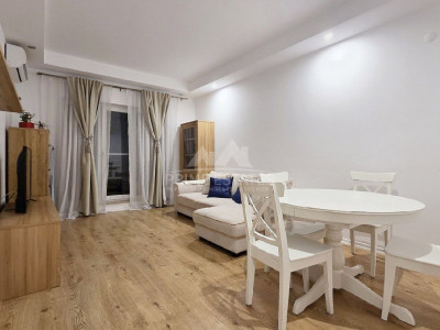 Vanzare apartament 2 camere cu parcare Cosmopolis