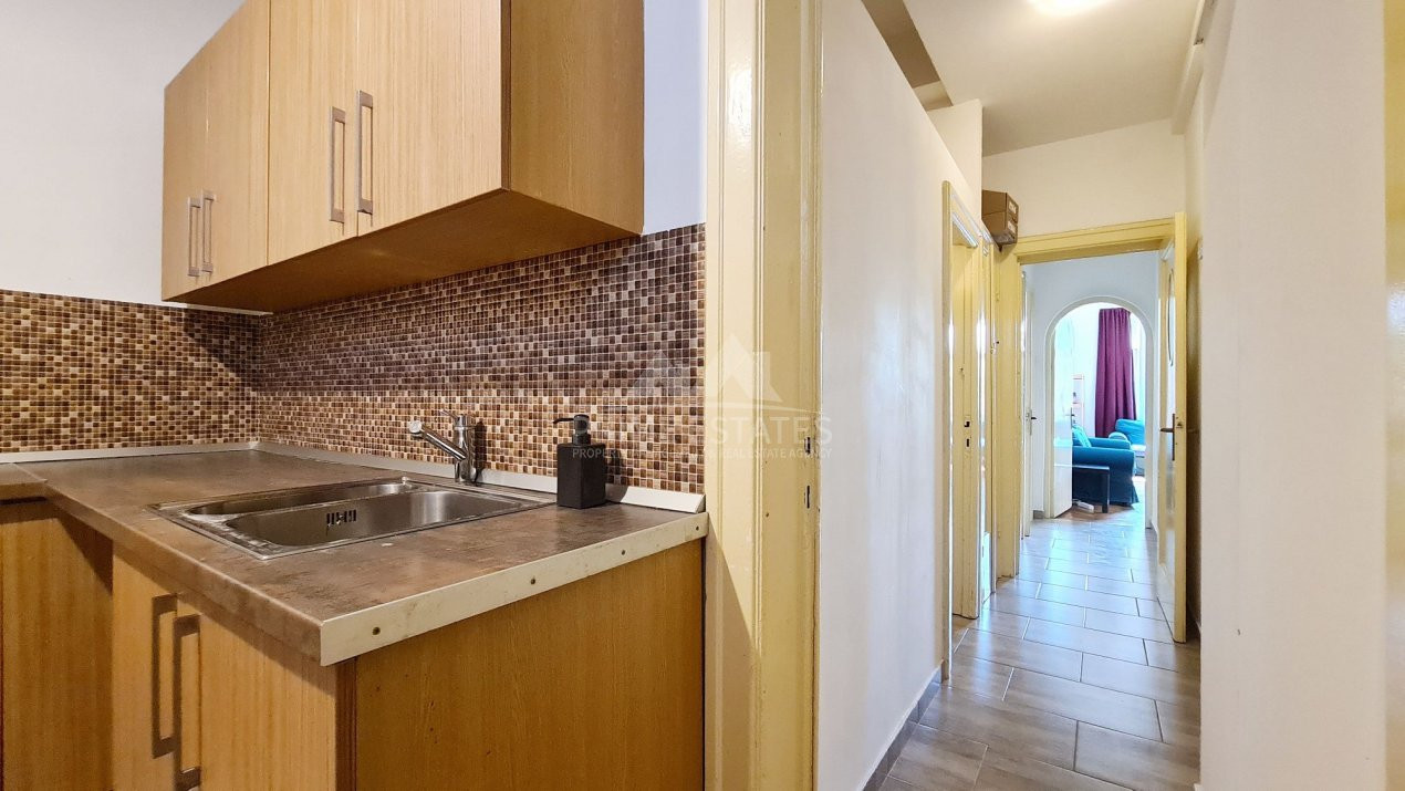 Vanzare apartament 3 camere Piata Unirii parcare in curtea interioara