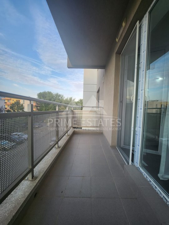 For rent 2 rooms with parking space - Greenfield Complex