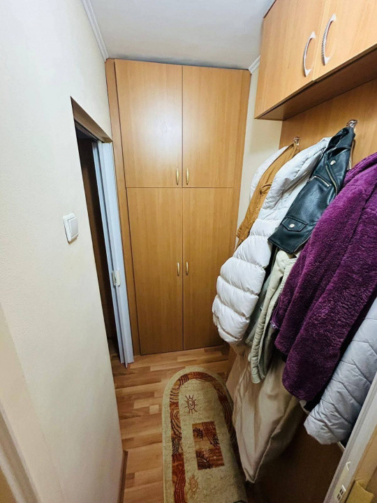 De închiriat Apartament 2 camere semidecomandat – Velenta