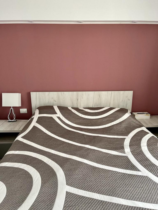 De inchiriat apartament 3 camere-Mosilor, zona centrala