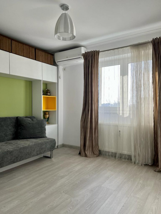 De inchiriat apartament 3 camere-Mosilor, zona centrala