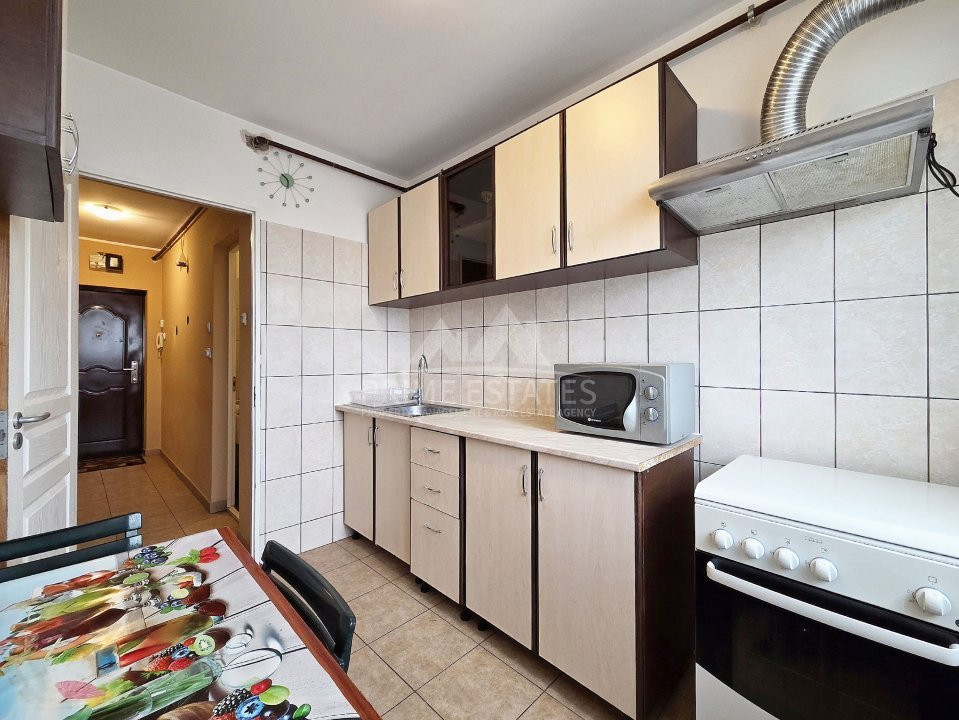 Inchiriere apartament 2 camere decomandat Vitan Auchan Piata Bobocica