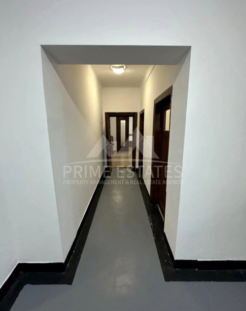 De vanzare apartament 3 camere +curte zona Unirii-Serban Voda 