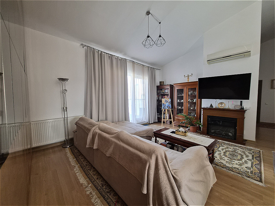  Vanzare 3 camere spatios,  3 bai si 2 locuri de parcare - Complex Felicity