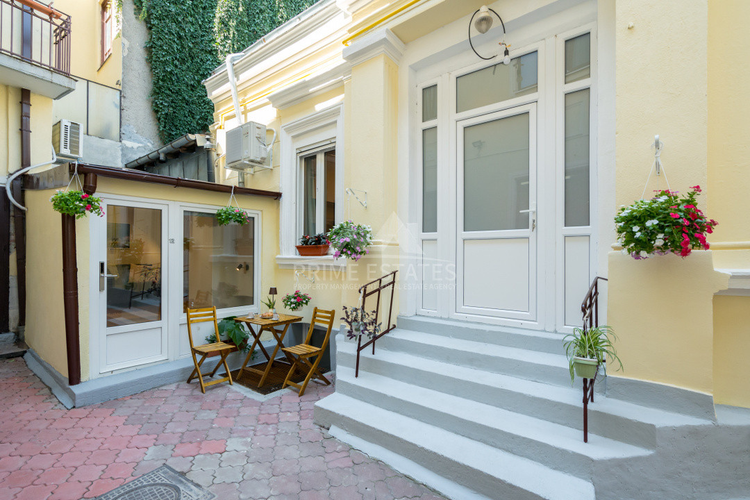DE ÎNCHIRIAT Cladire Boutique, 12 Unități finisate premium, zona Romană-Eminescu