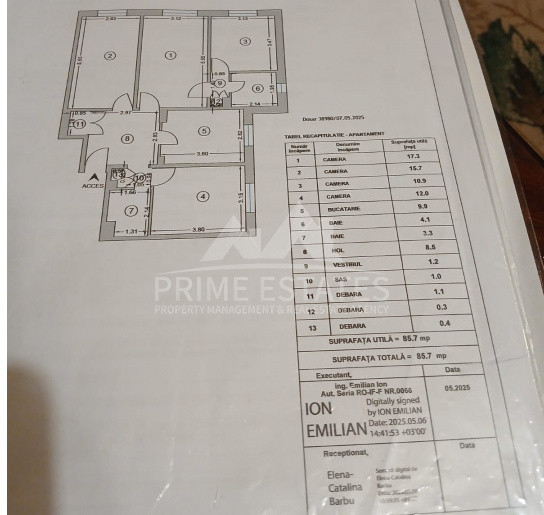 De vanzare apartament 4 camere  Teiul Doamnei -Lacul Tei