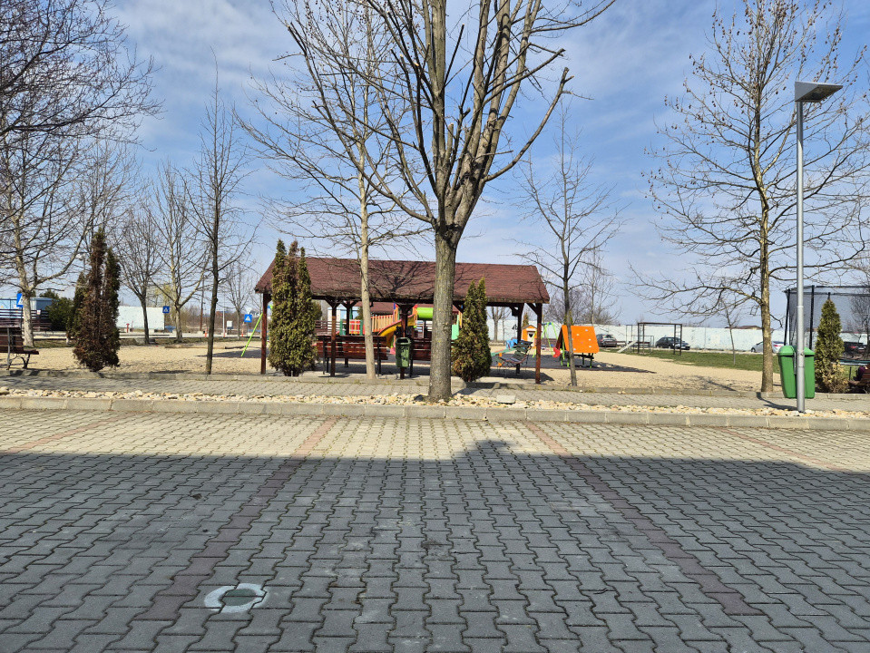  Vanzare 3 camere spatios,  3 bai si 2 locuri de parcare - Complex Felicity