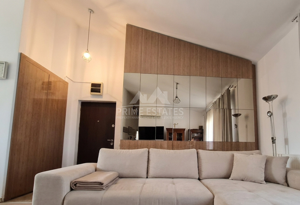 3 Camere Spațioase, Tavan Înalt, 3 Băi + 2 Parcări – Felicity