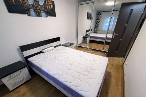De inchiriat apartament de 2 camere langa Promenada