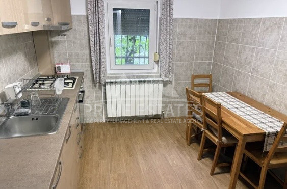 De inchiriat apartament de 2 camere langa Promenada
