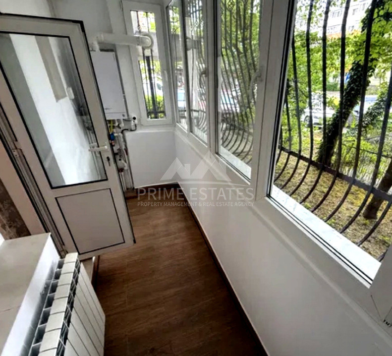 De inchiriat apartament de 2 camere langa Promenada