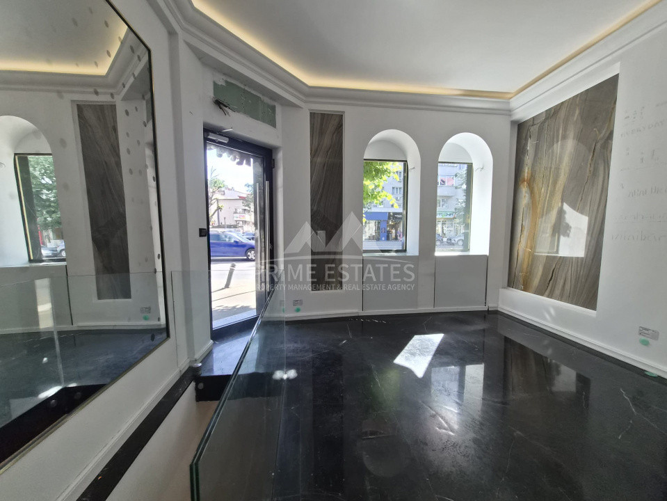 De inchiriat spațiu comercial, vitrina pe 2 laturi - Calea Dorobanți 