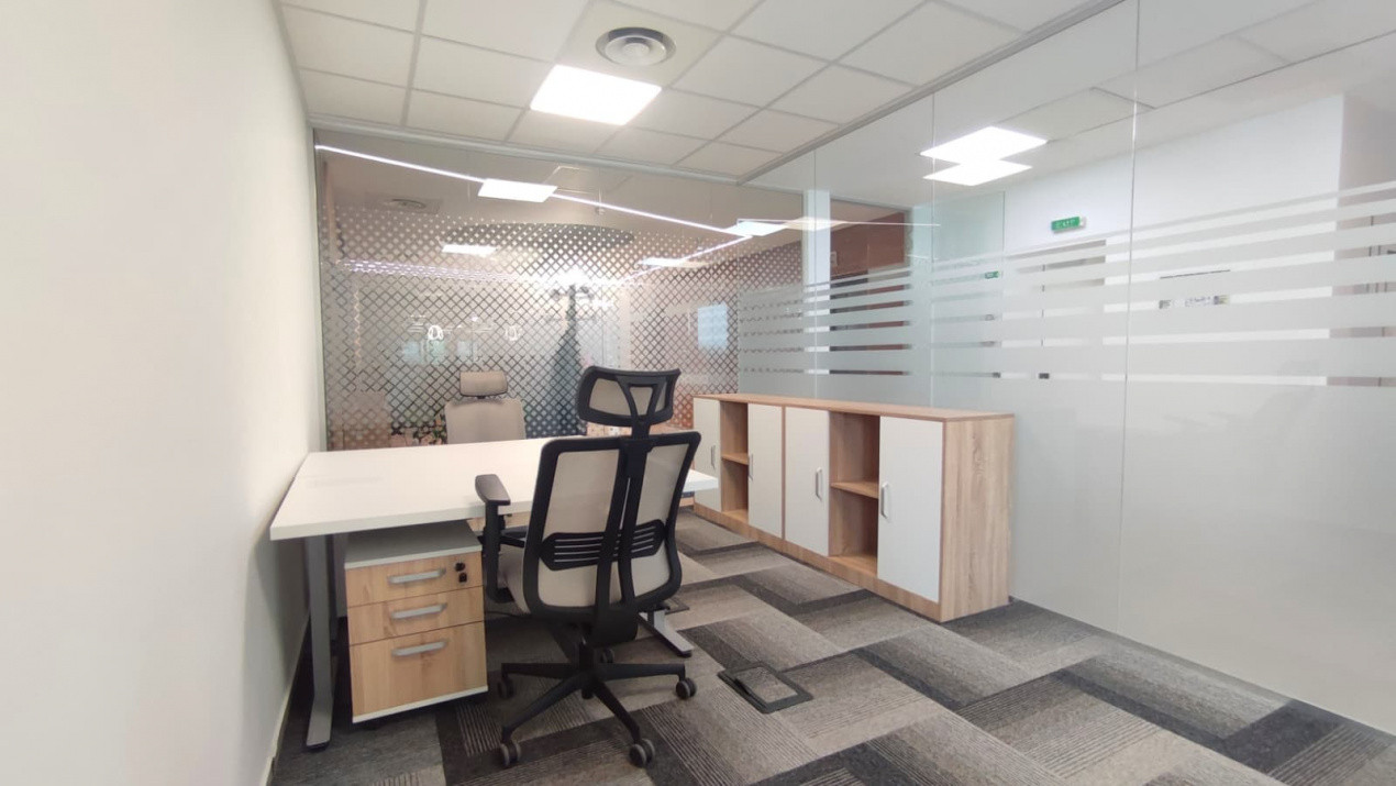 De închiriat birouri hub | Universitate – spații flexibile